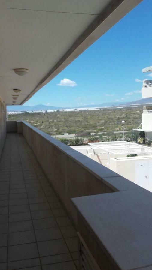 Habitaciones En Casa Compartida Retamar Almería Eksteriør bilde