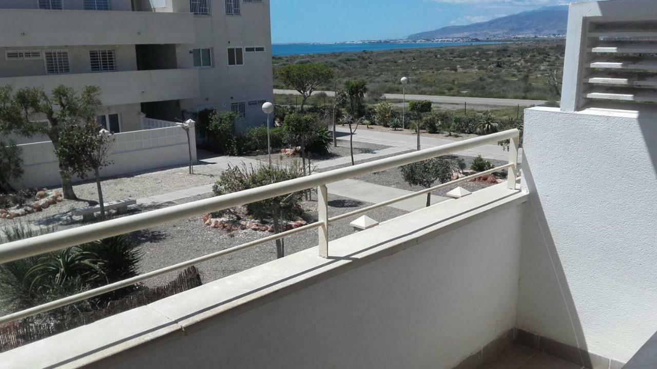 Habitaciones En Casa Compartida Retamar Almería Eksteriør bilde