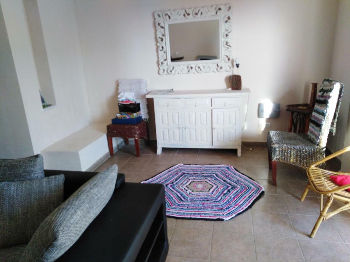 Habitaciones En Casa Compartida Retamar Almería Eksteriør bilde